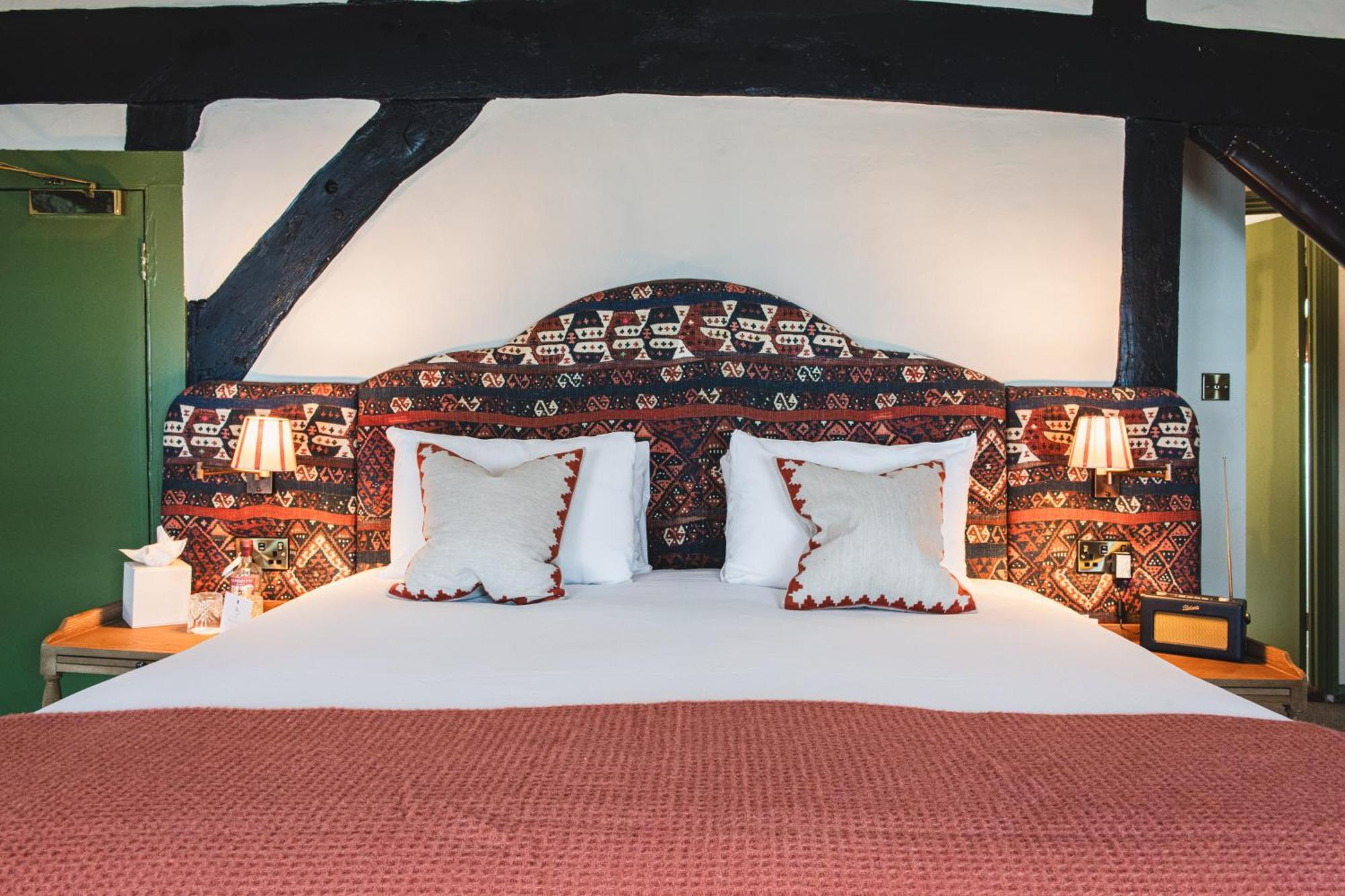 Bel And The Dragon-Odiham Hotell Eksteriør bilde