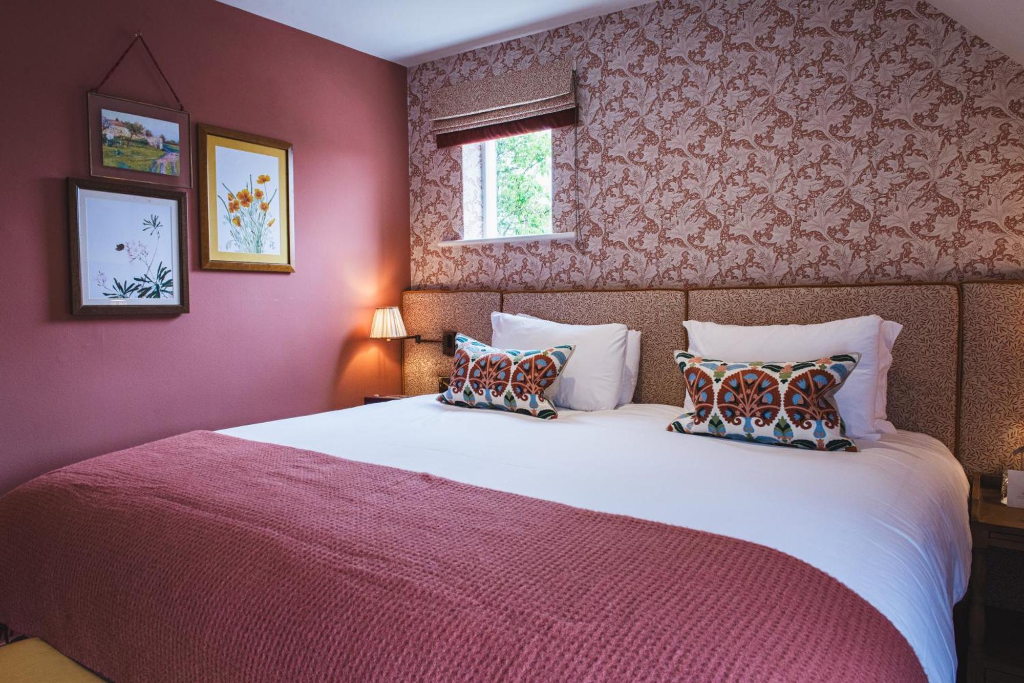 Bel And The Dragon-Odiham Hotell Eksteriør bilde