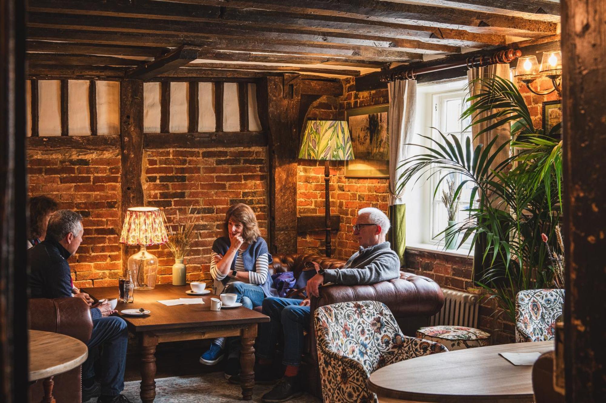 Bel And The Dragon-Odiham Hotell Eksteriør bilde
